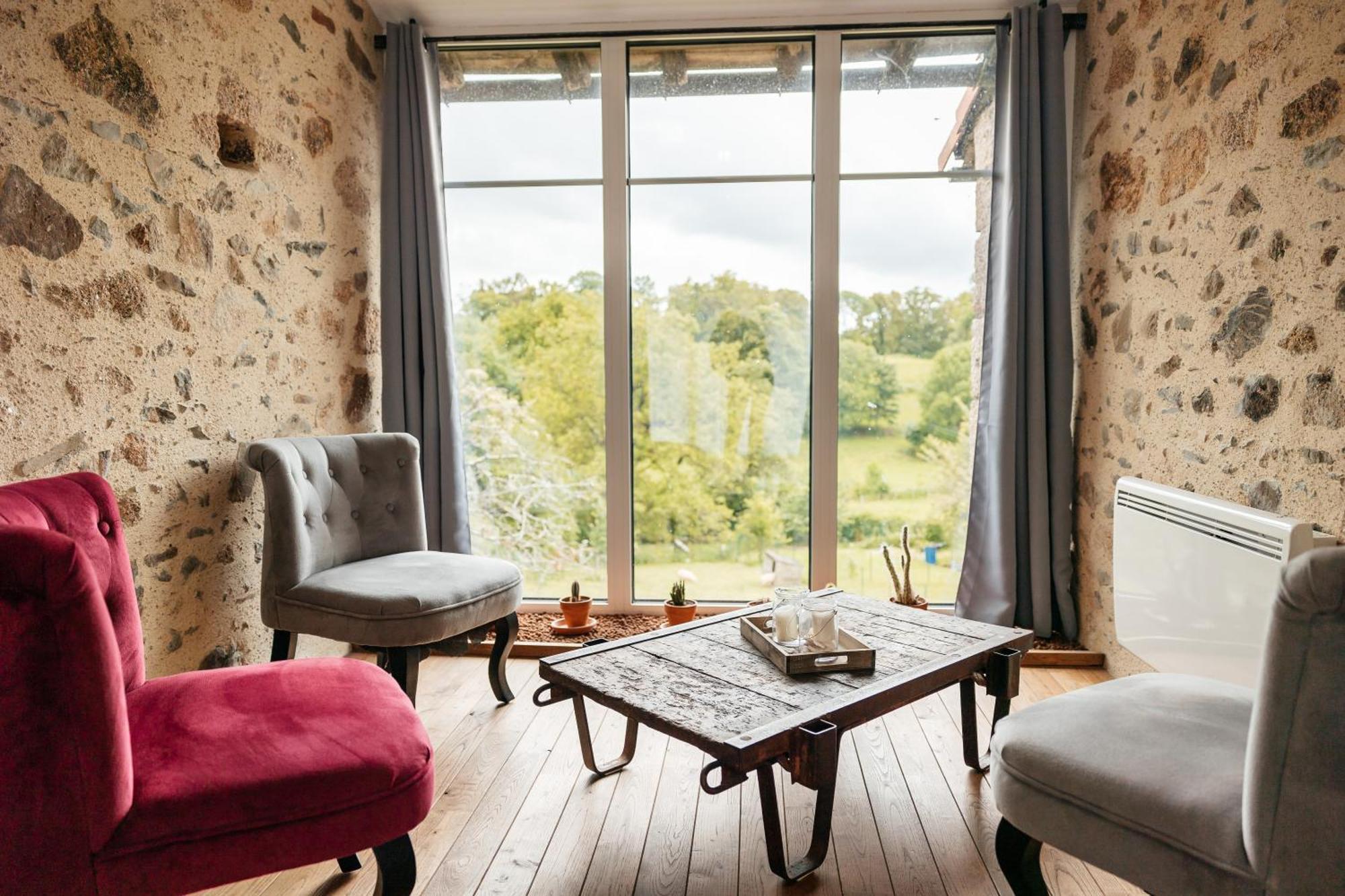 Le Logis Du Prieure Les Châtelliers-Châteaumur Exterior foto
